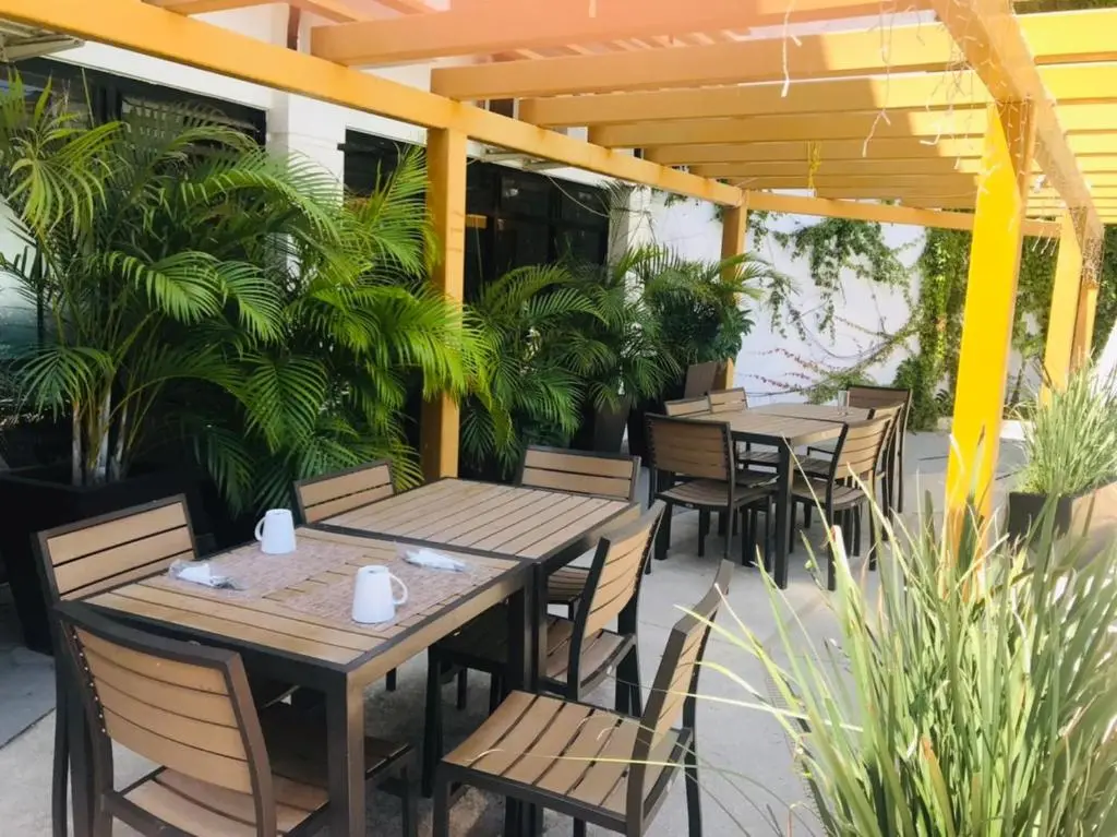 Shaded restaurant terrace at Hotel Marina Topolobampo